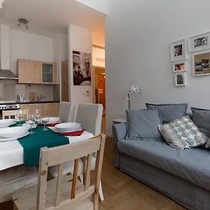 3* Hotell Gozsdu Court